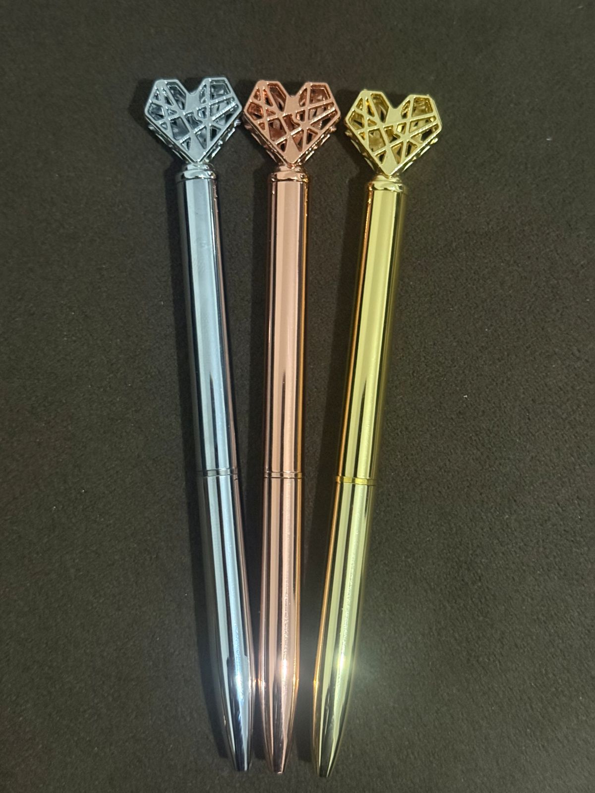Caneta Luxo Coração Vazado Modelo 2 (unidade)