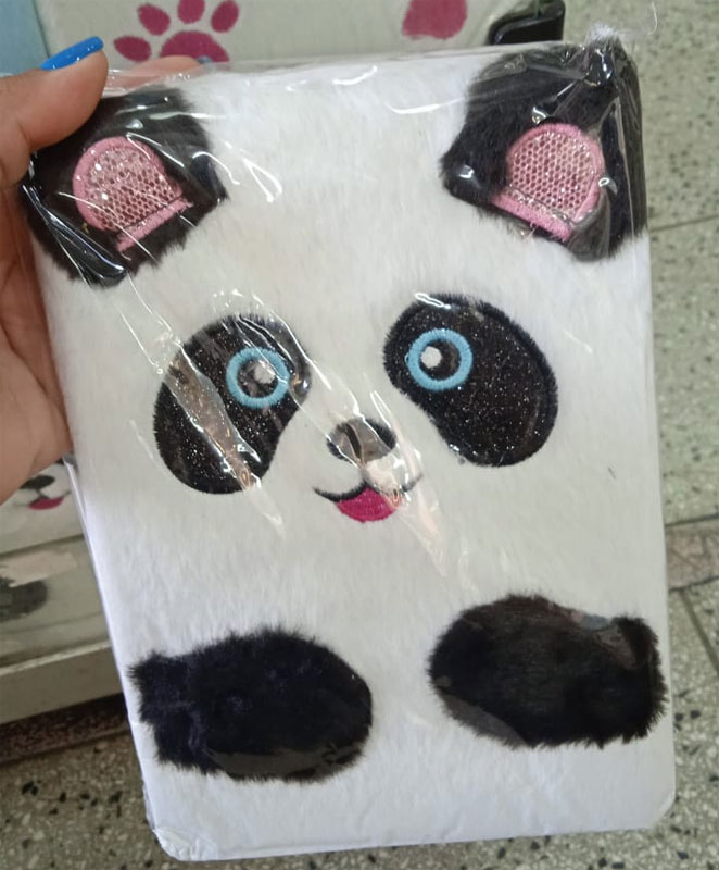 Caderno de Pelúcia Panda