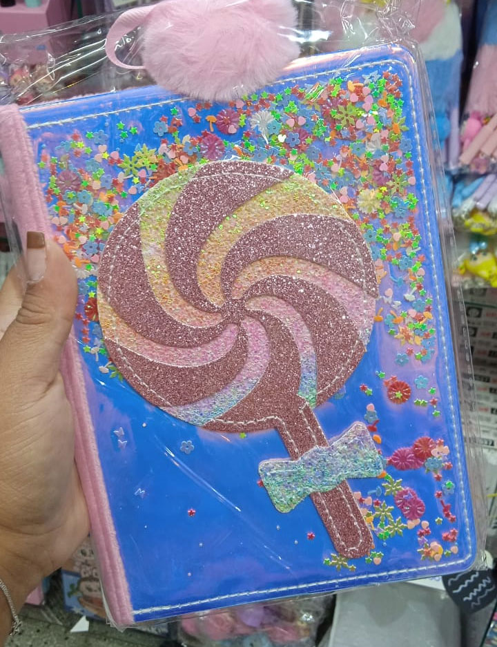 Caderno de Pelúcia Pirulito