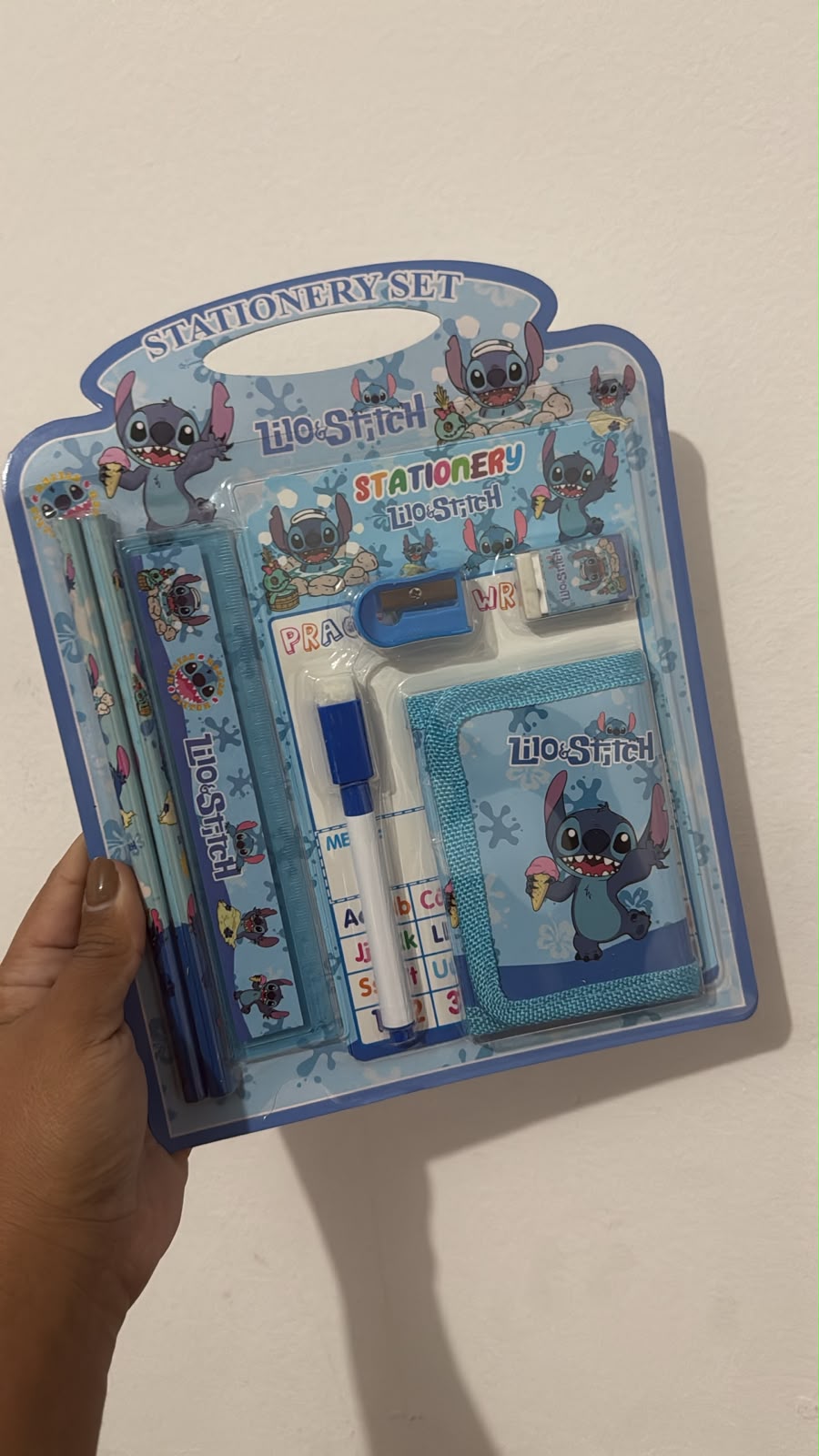 Kit Escolar Stitch (carteira)