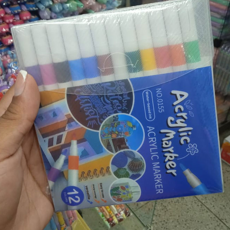 Kit com 12 canetas Acrílicas