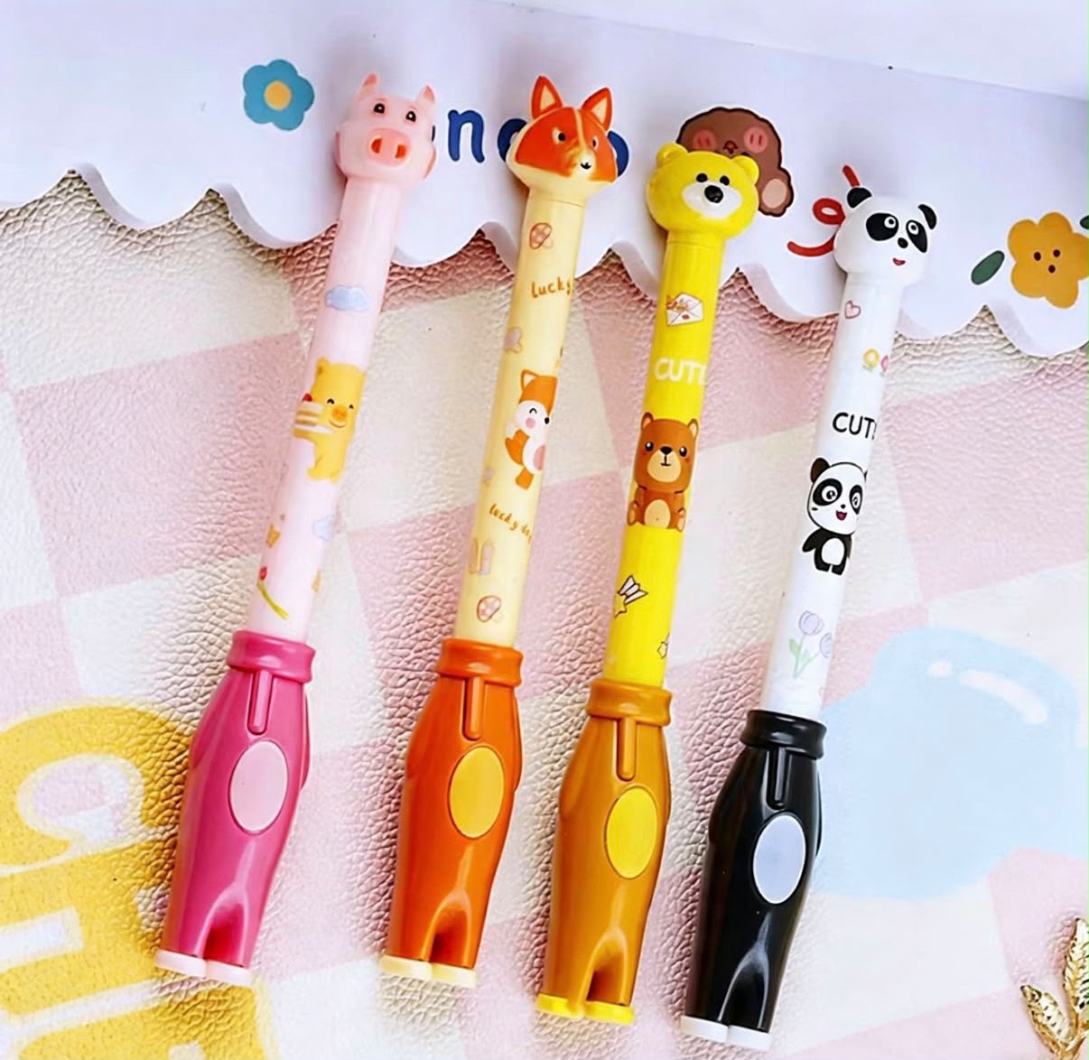 Caneta de Mesa Animais (unidade)